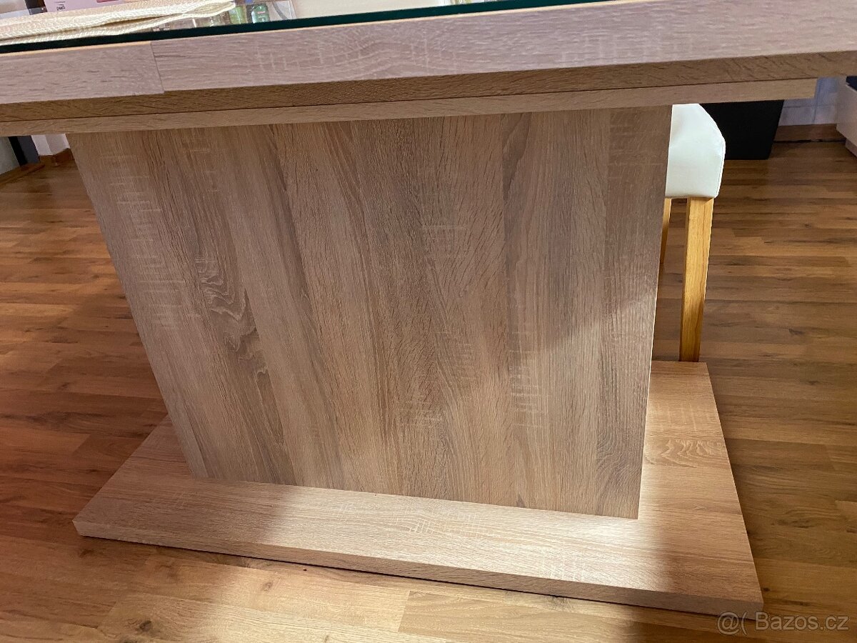 Rozkládací jídelní stůl - 3