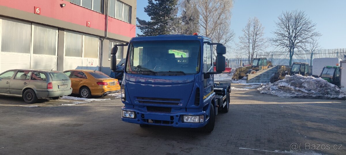 Traktor nosič kontejnerů Iveco eurocargo 75180 - 3