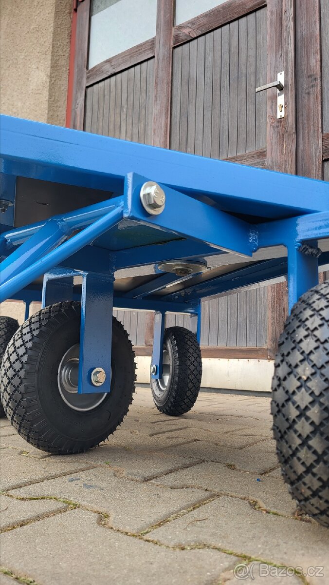 Prodám transportní vozík s točnou
- 3