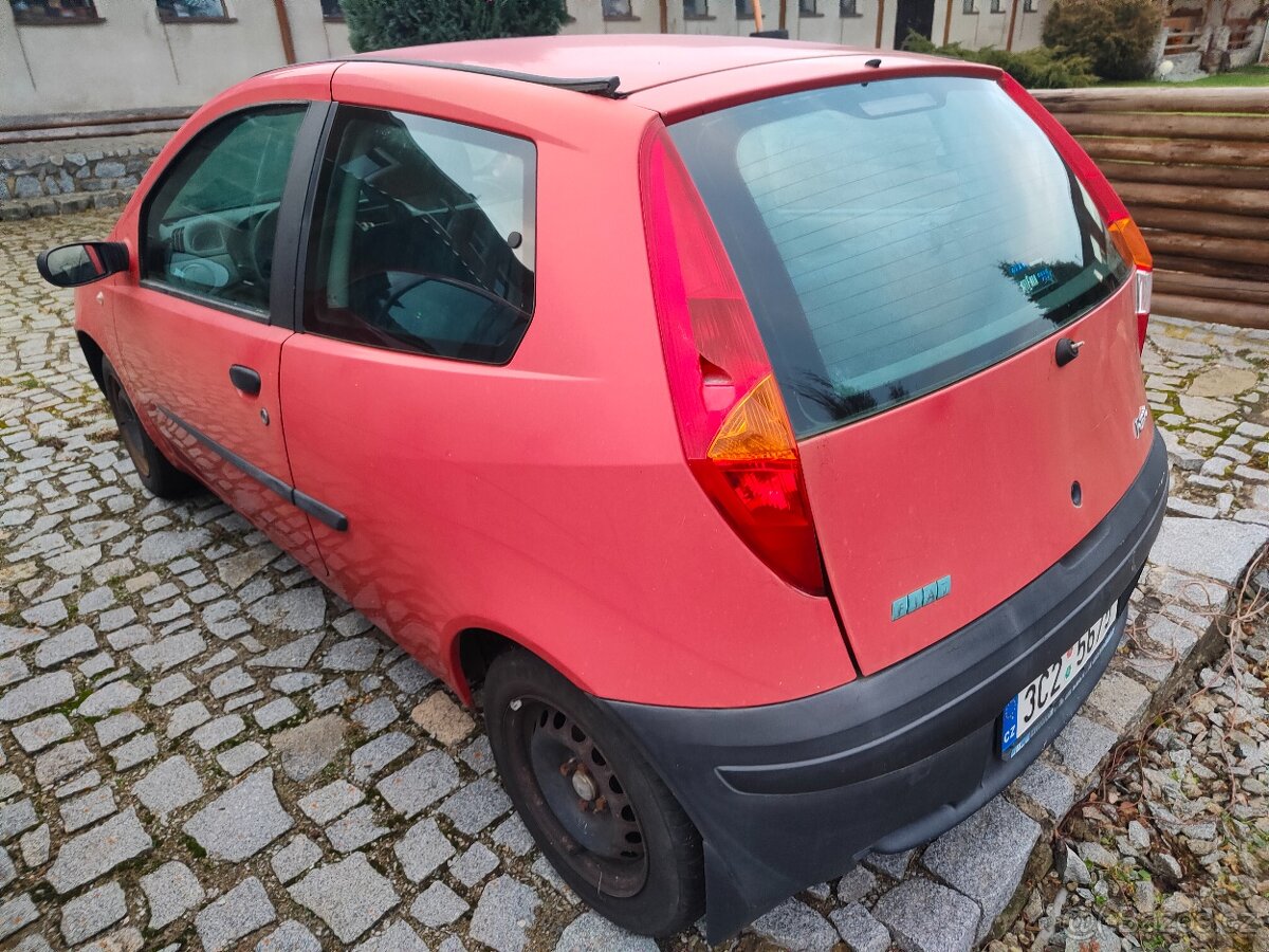 Fiat Punto - 3