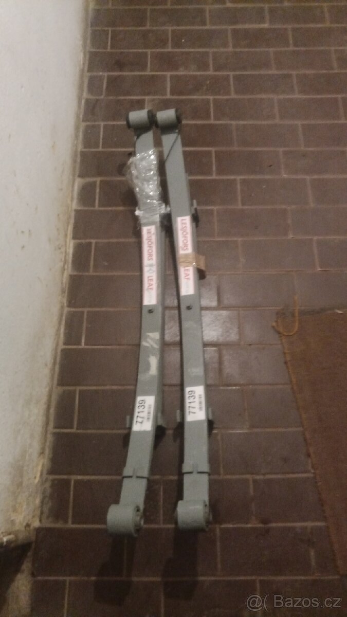 Suzuki samurai náhradní díly - 3