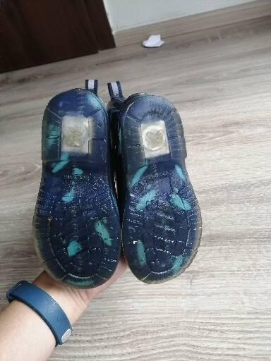 Blikající gumaky - 3