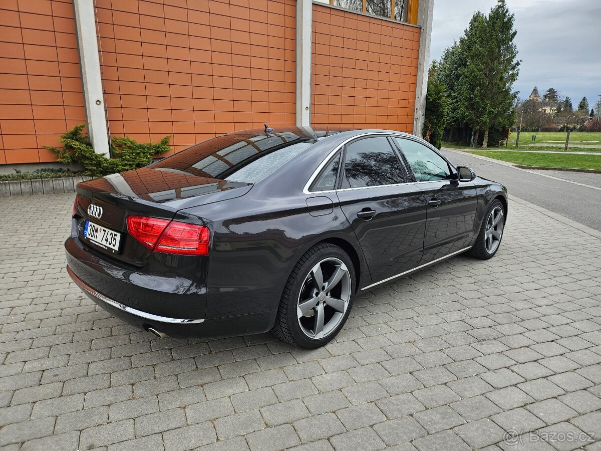 Audi A8 3.0tdi 184kw Quattro rok 2011 - 3