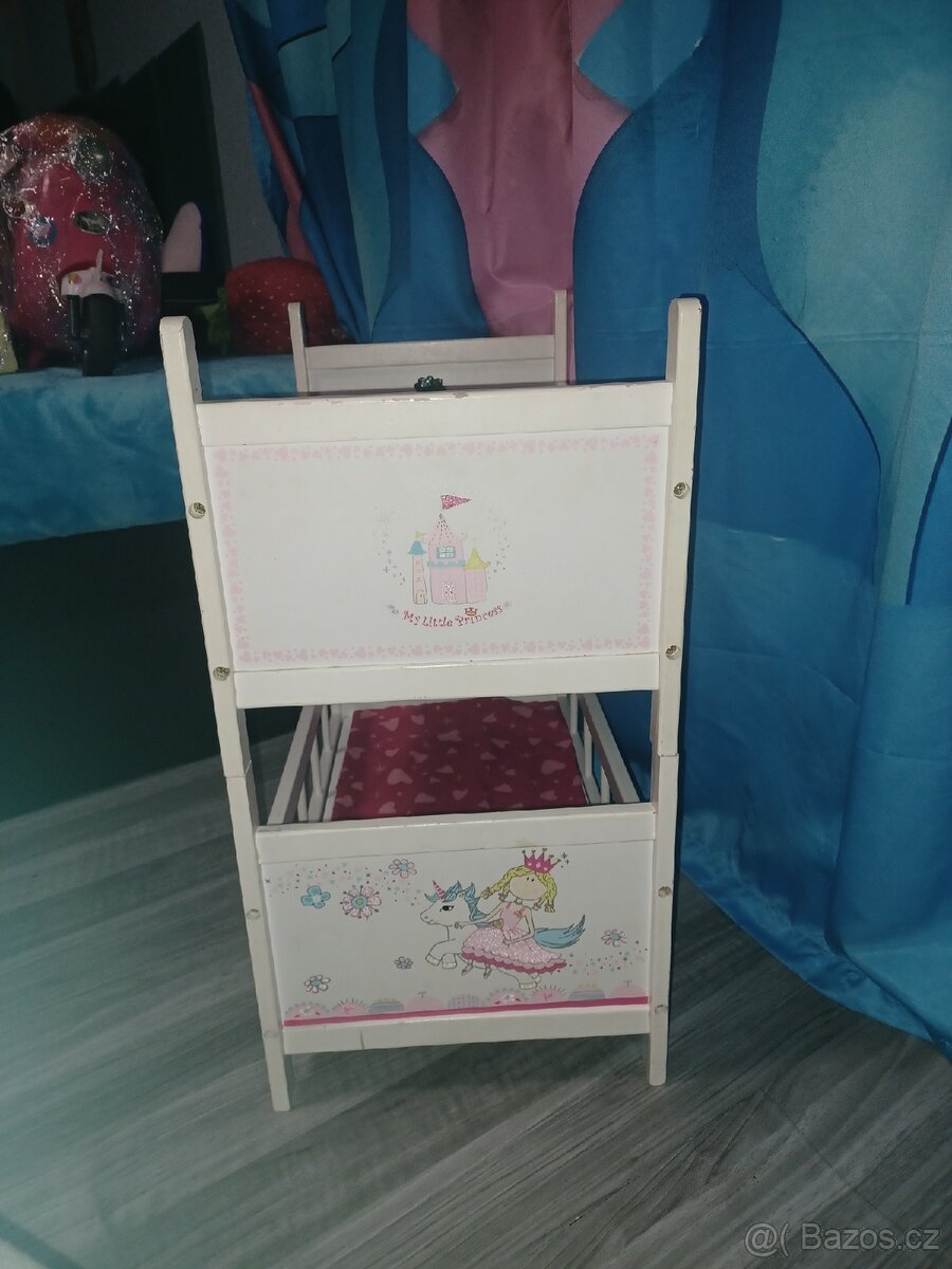 Postýlka pro dvě panenky - 3