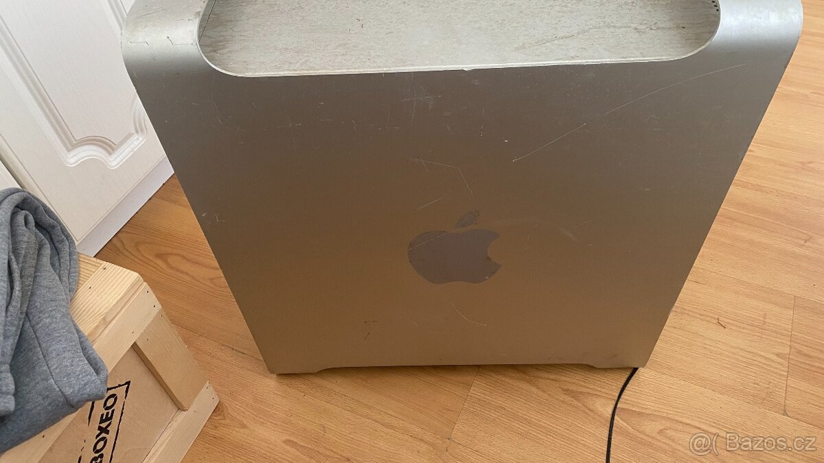 Apple PowerMac G5 - 3