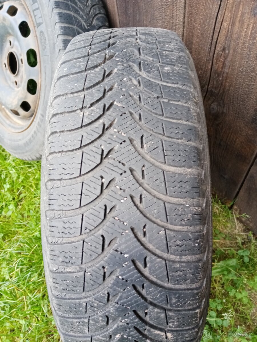 Zimní pneu 175/65 R14 na disku Ford - 3