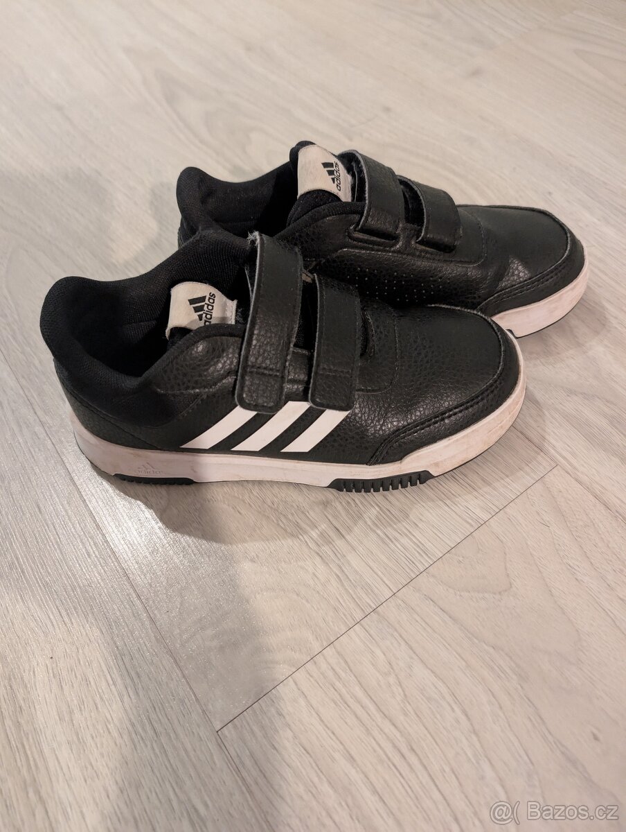 Adidas 32 - 3