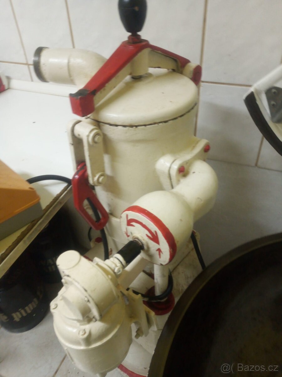 Plnička na 15 kg masa elektrická - 3