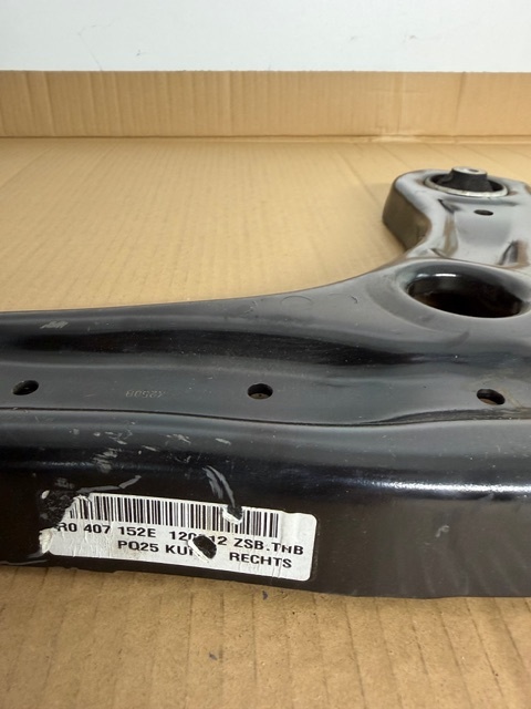 Rameno přední Fabia II - 6R0407151E - 3