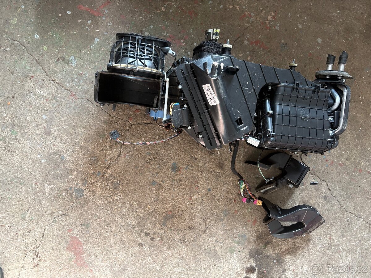 Topení Vw Touareg 7L - 3