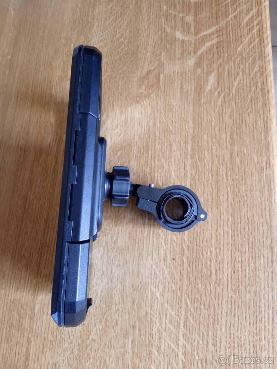 Držák na mobil - 3