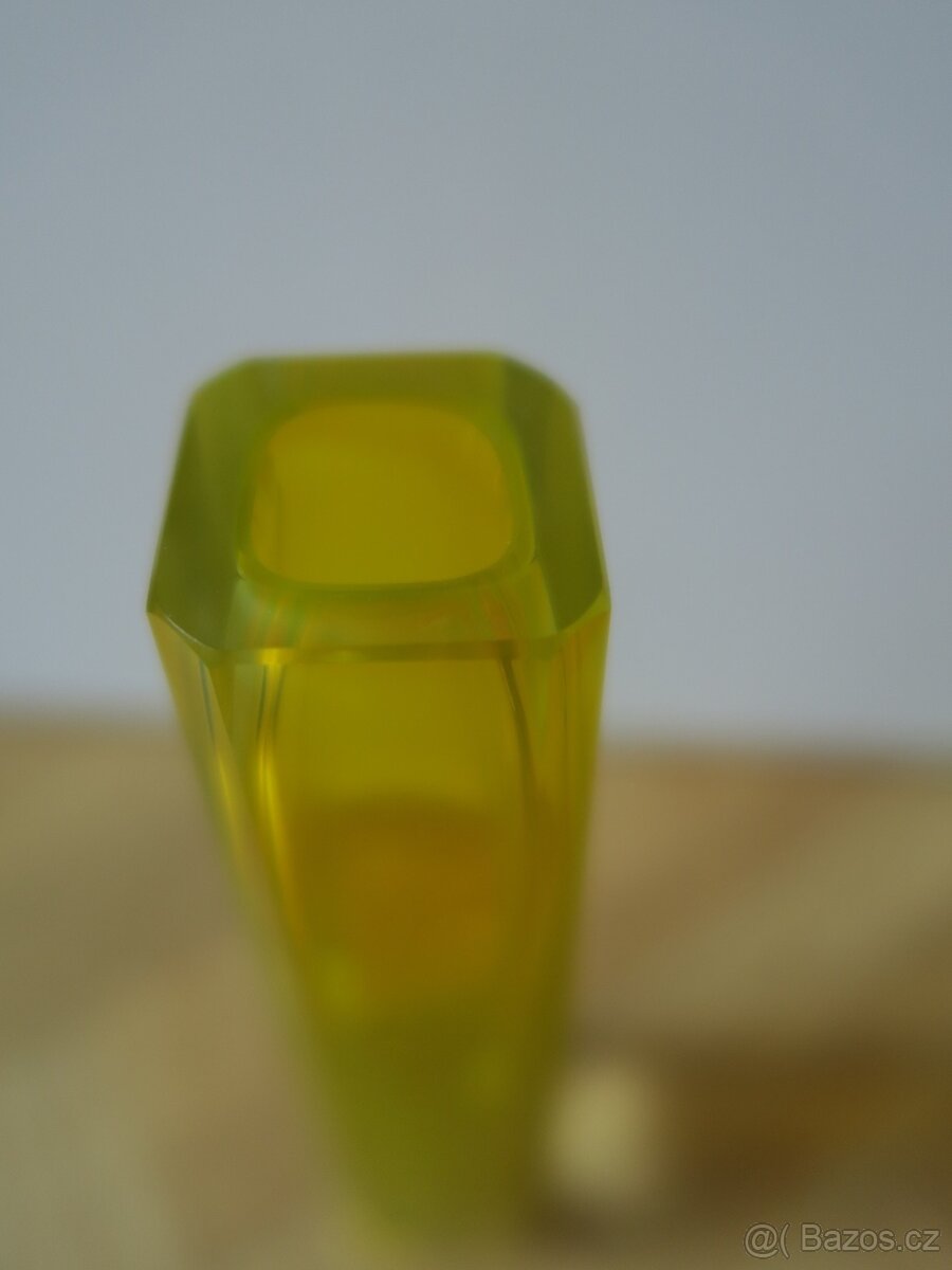 Váza broušené sklo - 3