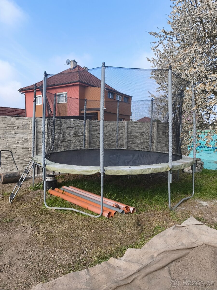 Trampolína - 3