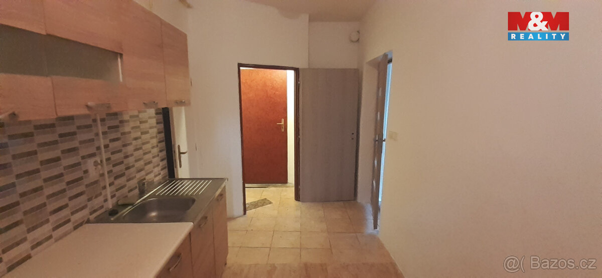 Pronájem bytu 2+1 v Tanvaldu, ul. Horská - 3