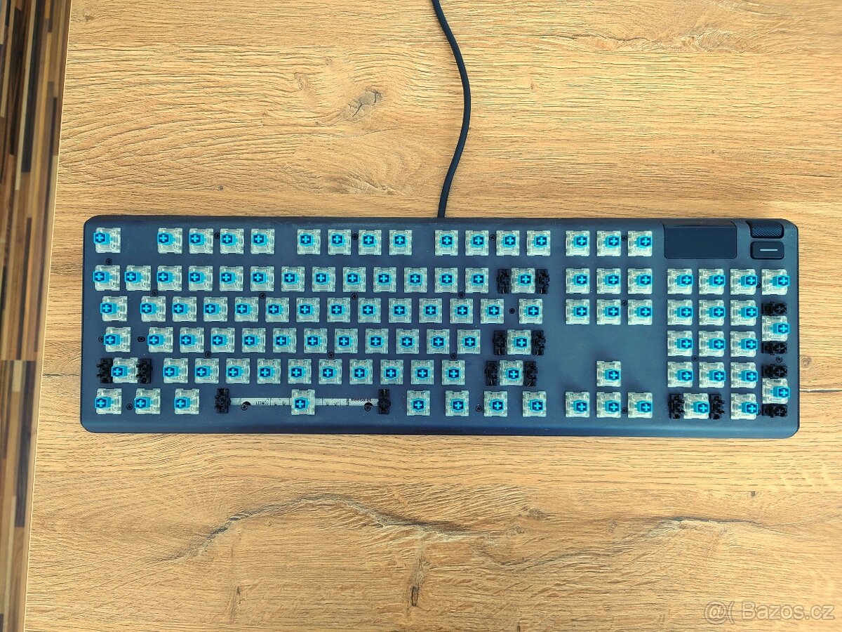 SteelSeries Apex 5 US - 3