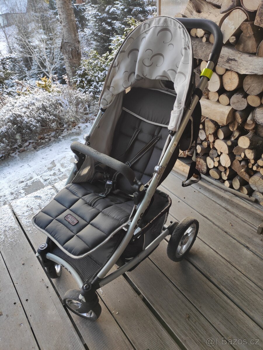 Kočárek rychle a levně (sleva na 390) VALCO baby ZEE - 3