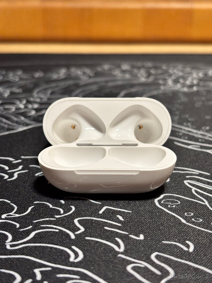 Nabíjecí pouzdro AirPods 4 ANC - 3