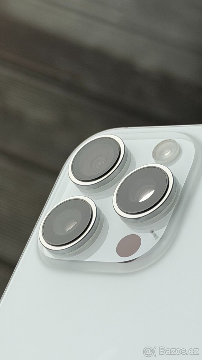 iPhone 16 Pro 256 GB White - 3