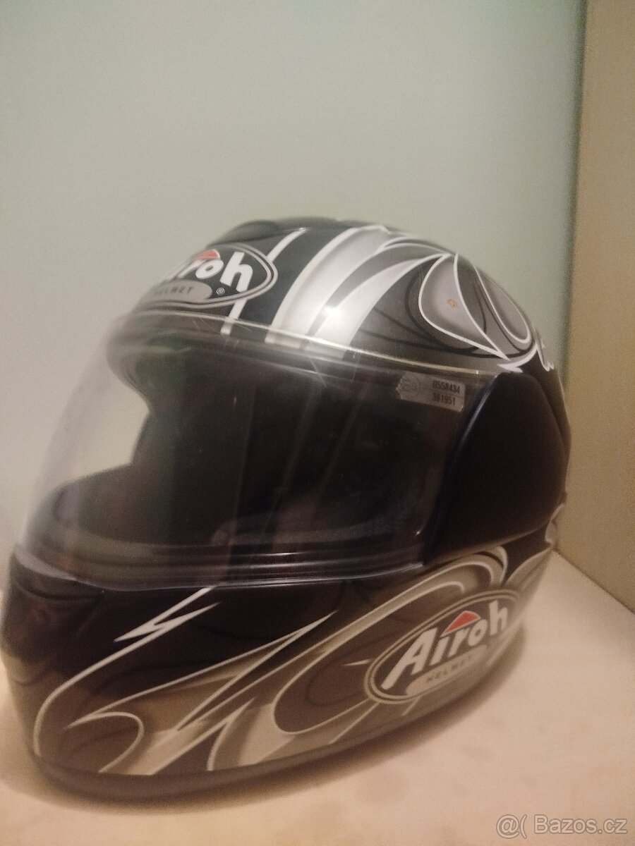Helma AIROH VALOR - 3