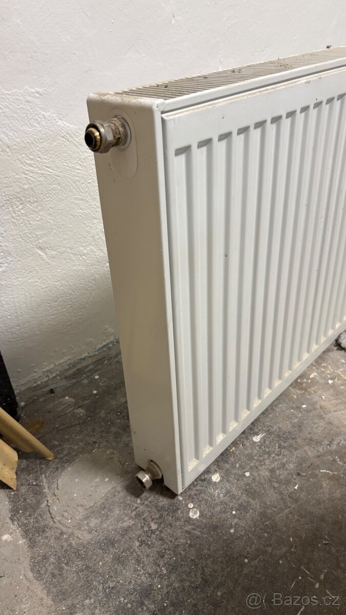 Ocelový radiátor VK 22 - 3