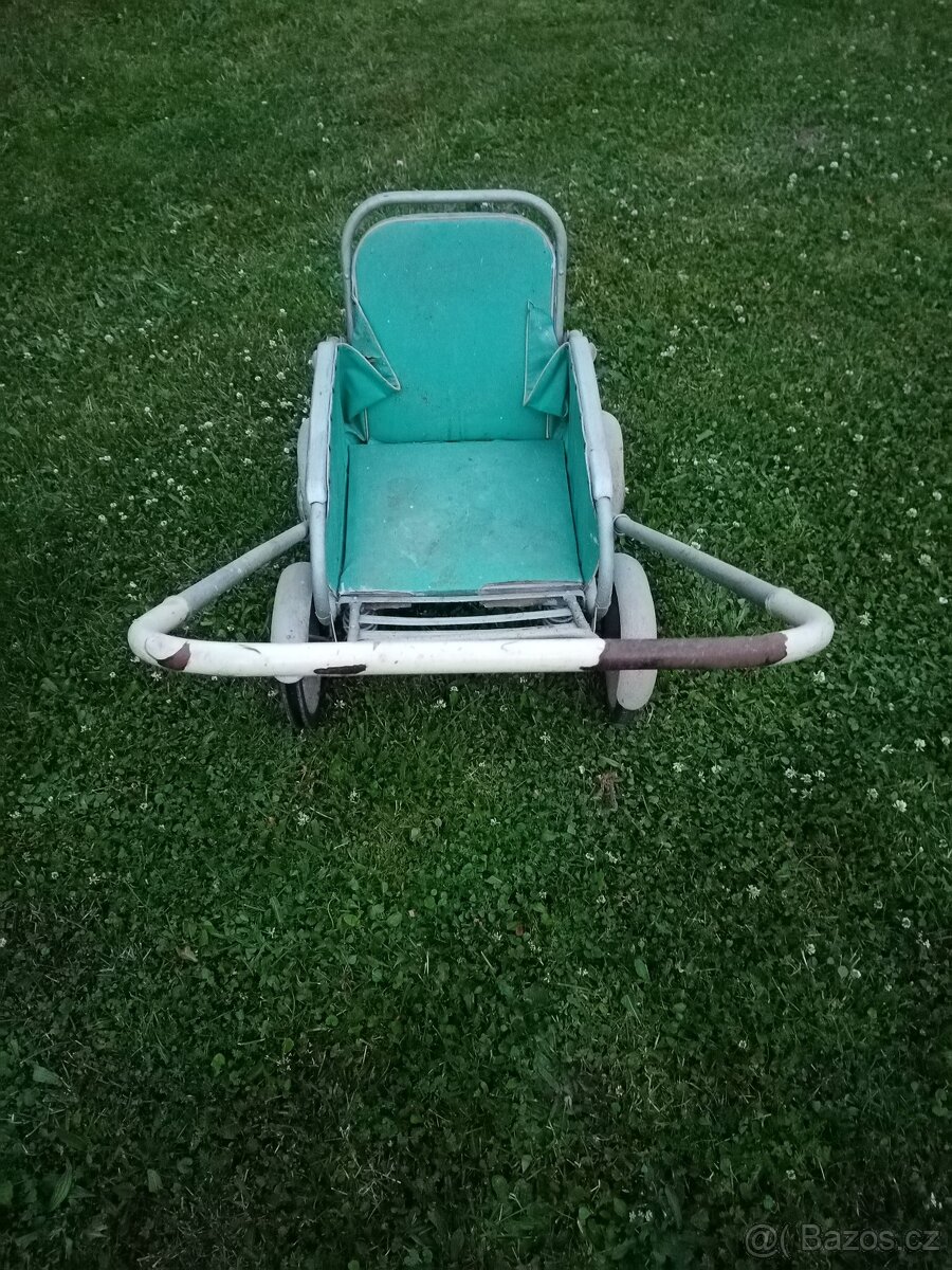 Retro kočárek - 3