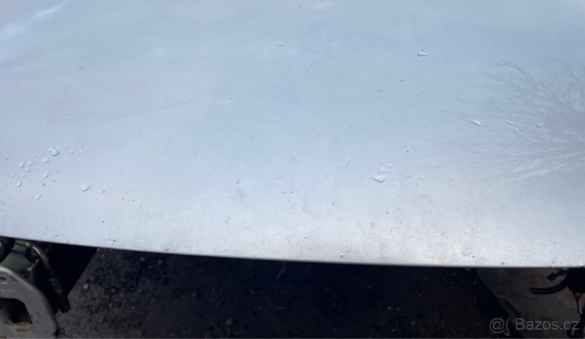 Prodám kapotu VW Passat B6 – LA7W - 3