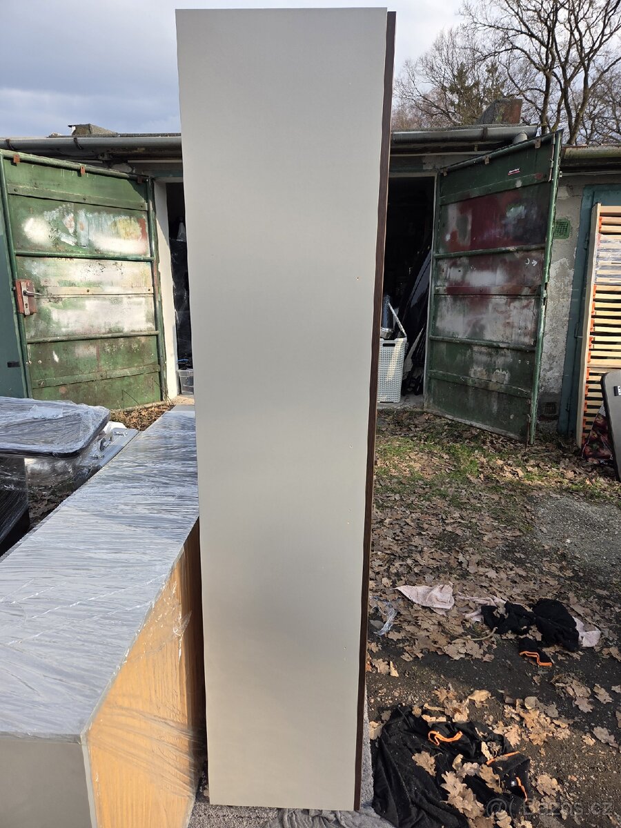 Šatní skříně - 3