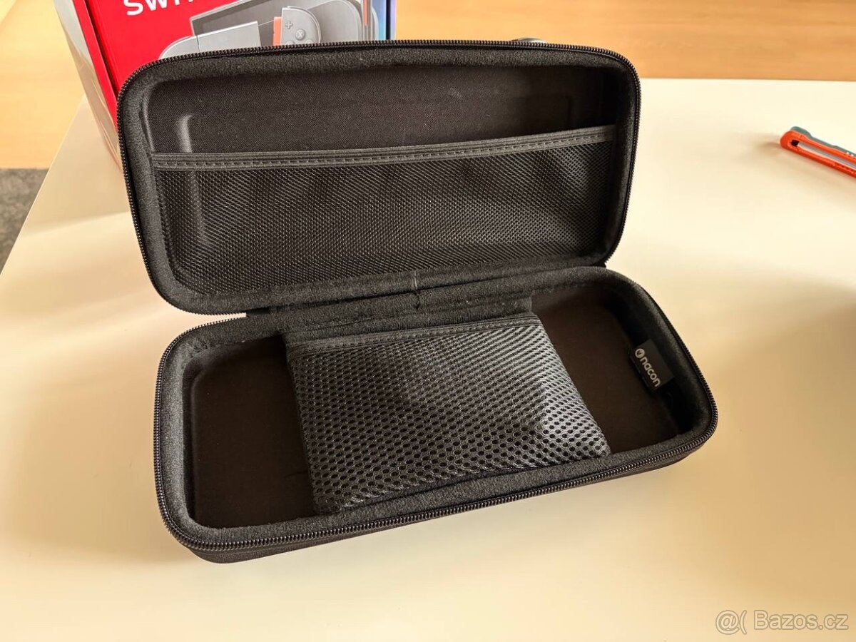 Nintendo Switch 2 + Pro Controller + travel case. - 3