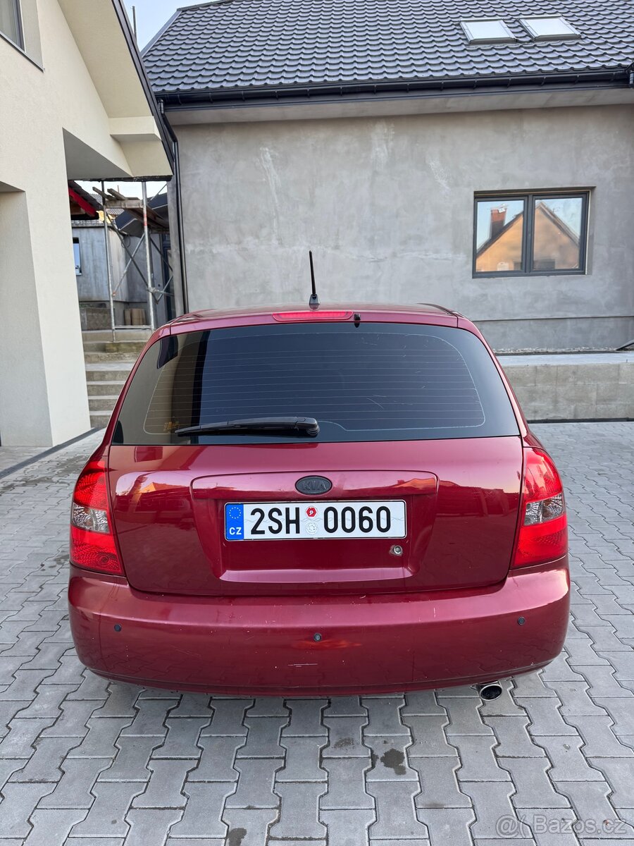 Kia Cerato - 3