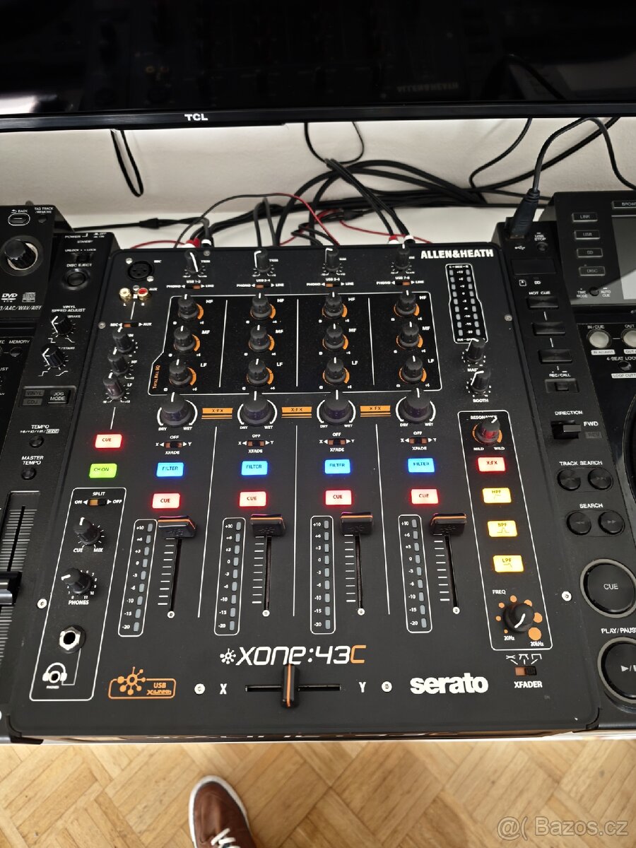 Allen&Heath Xone:43c - 3