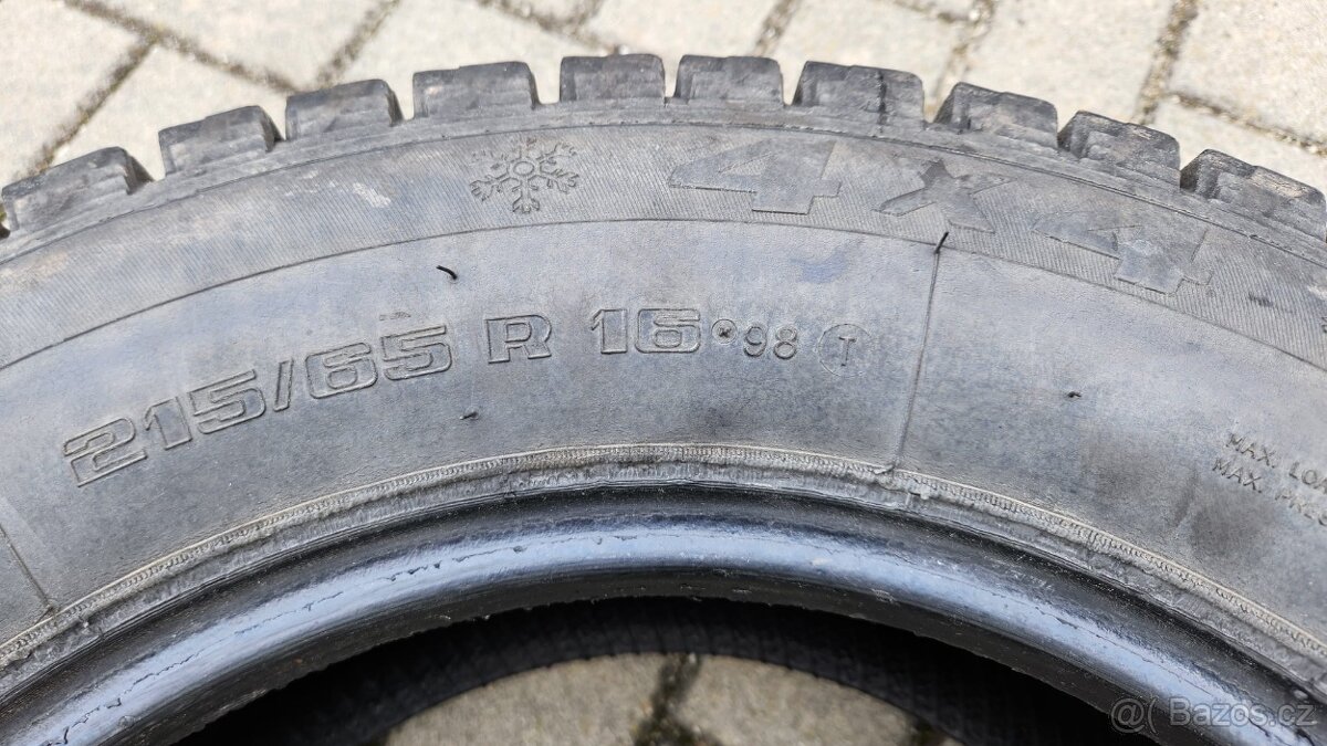 Prodám zimní kola 215/65 - 16 - 3