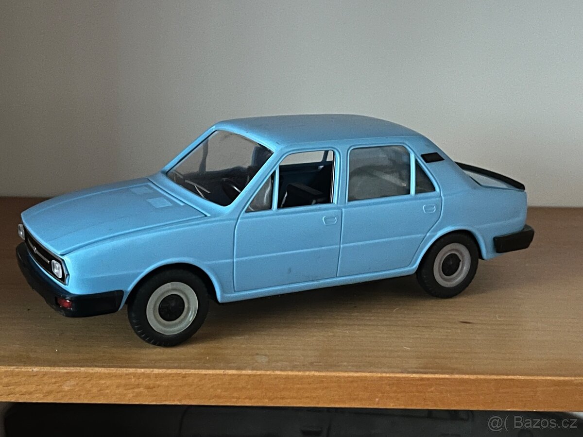 Prodam staré heacky auticka Škoda - 3