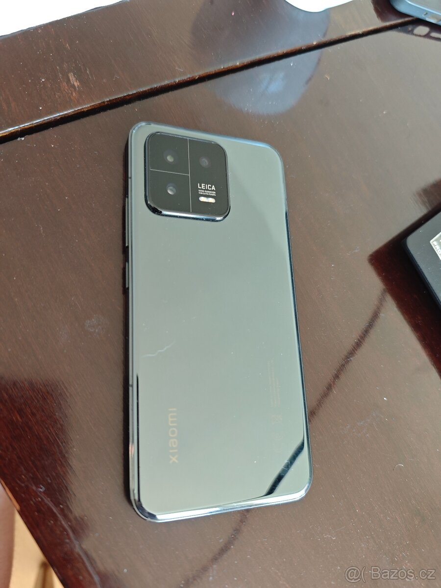 Xiaomi 13 256GB černý - 3