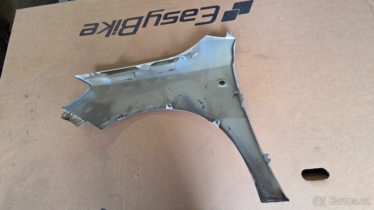 Pravý blatník Škoda Fabia 2 barva 9156 - 3