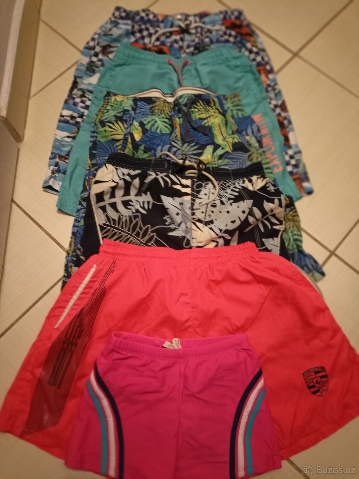 kraťasy zn.Sam,vše vel.12-15 let, plavky - 3