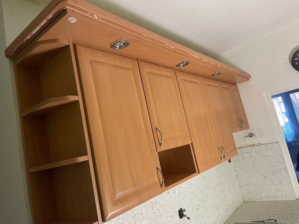 ✅ Kuchyňská linka | osvětlení | bez spotřebičů | pěkný stav - 3