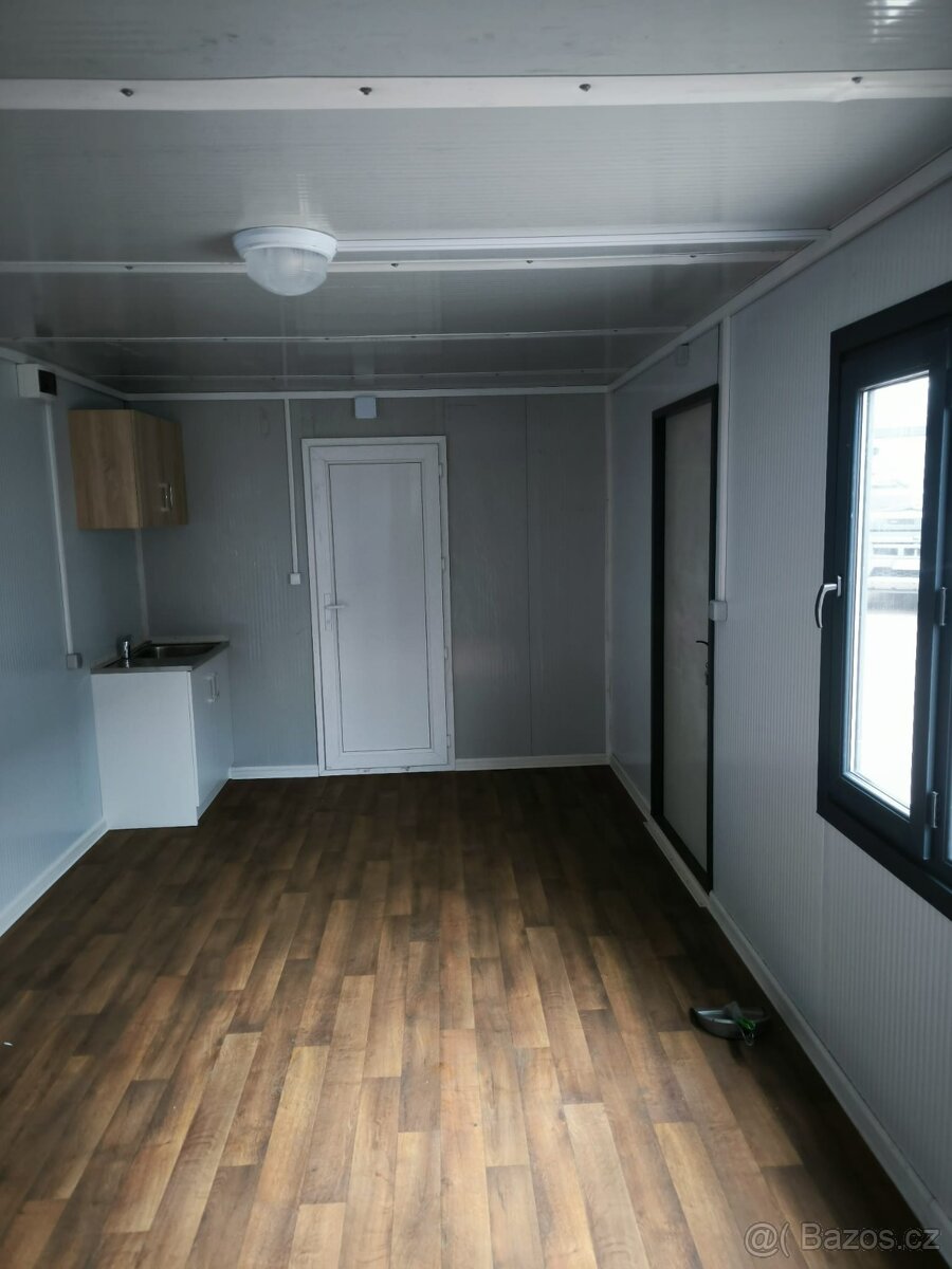 st. buňka 7 x 3 v dřevodekoru včetně sanity a kuchyňky - 3