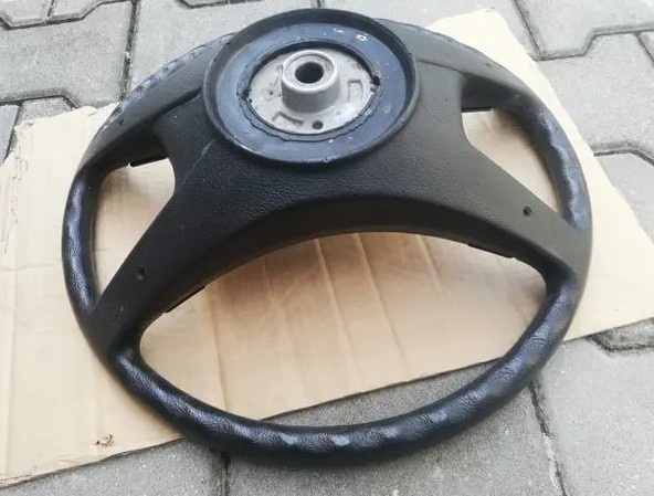 Dobový volant pro vozidla BMW 635 Csi a další. - 3