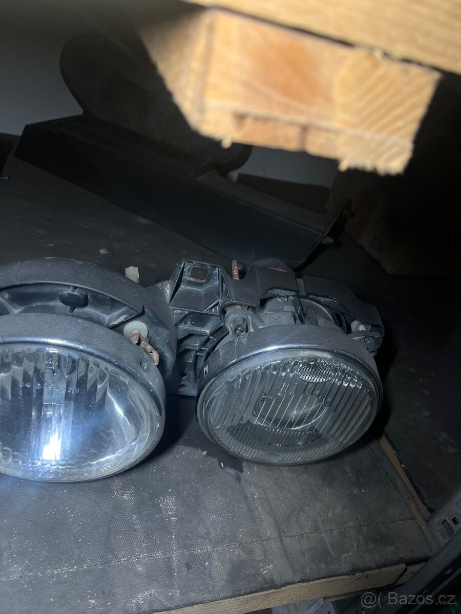 Světla BMW E30 - 3