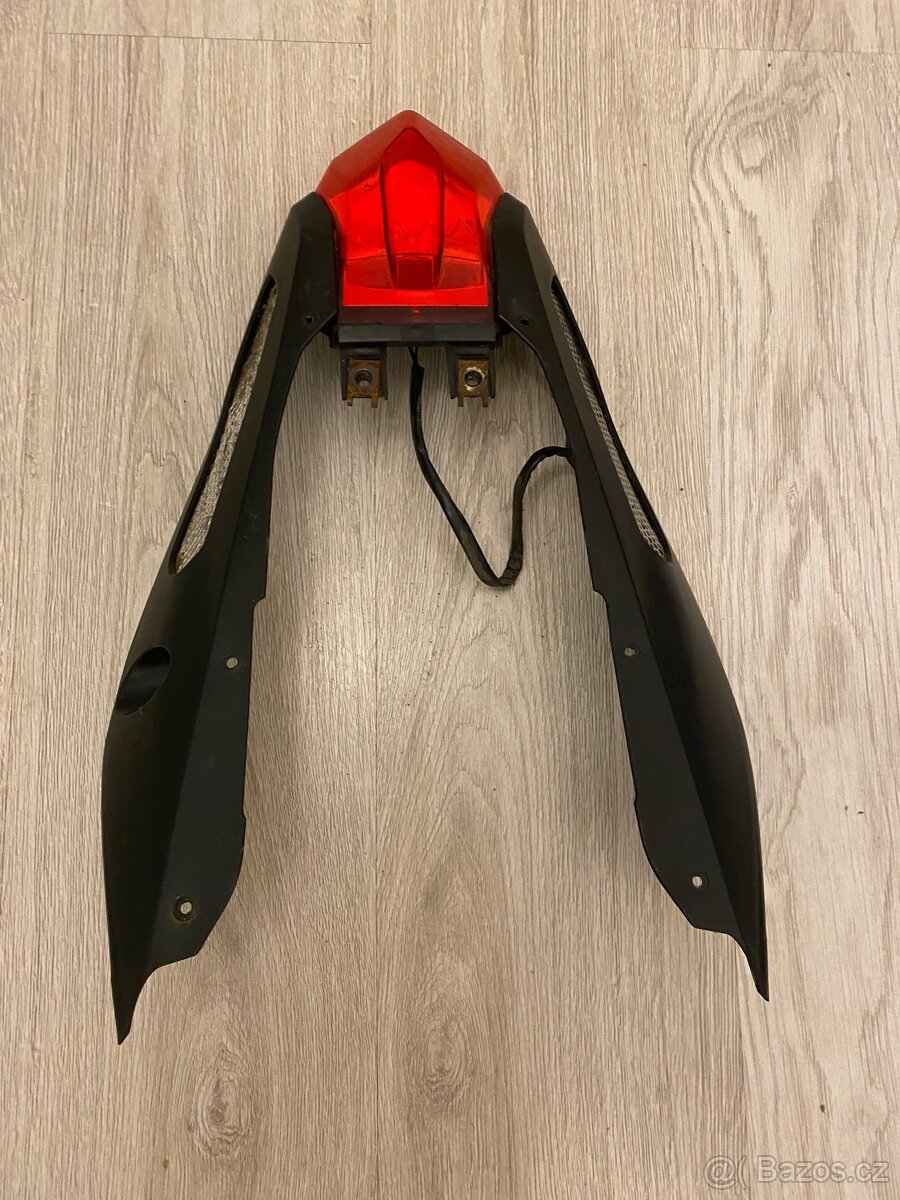 Benelli bn 125 díly - 3