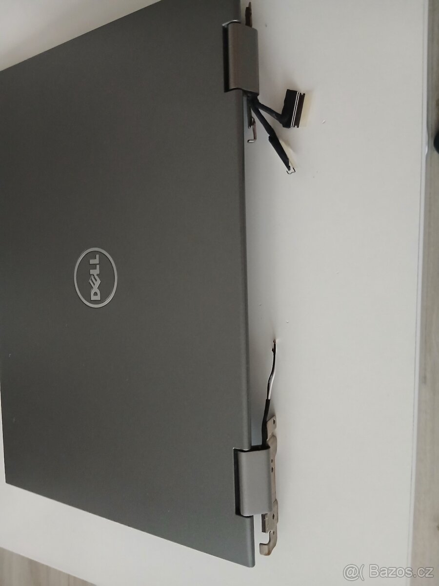 Dell Inspiron 13 5000 - 3