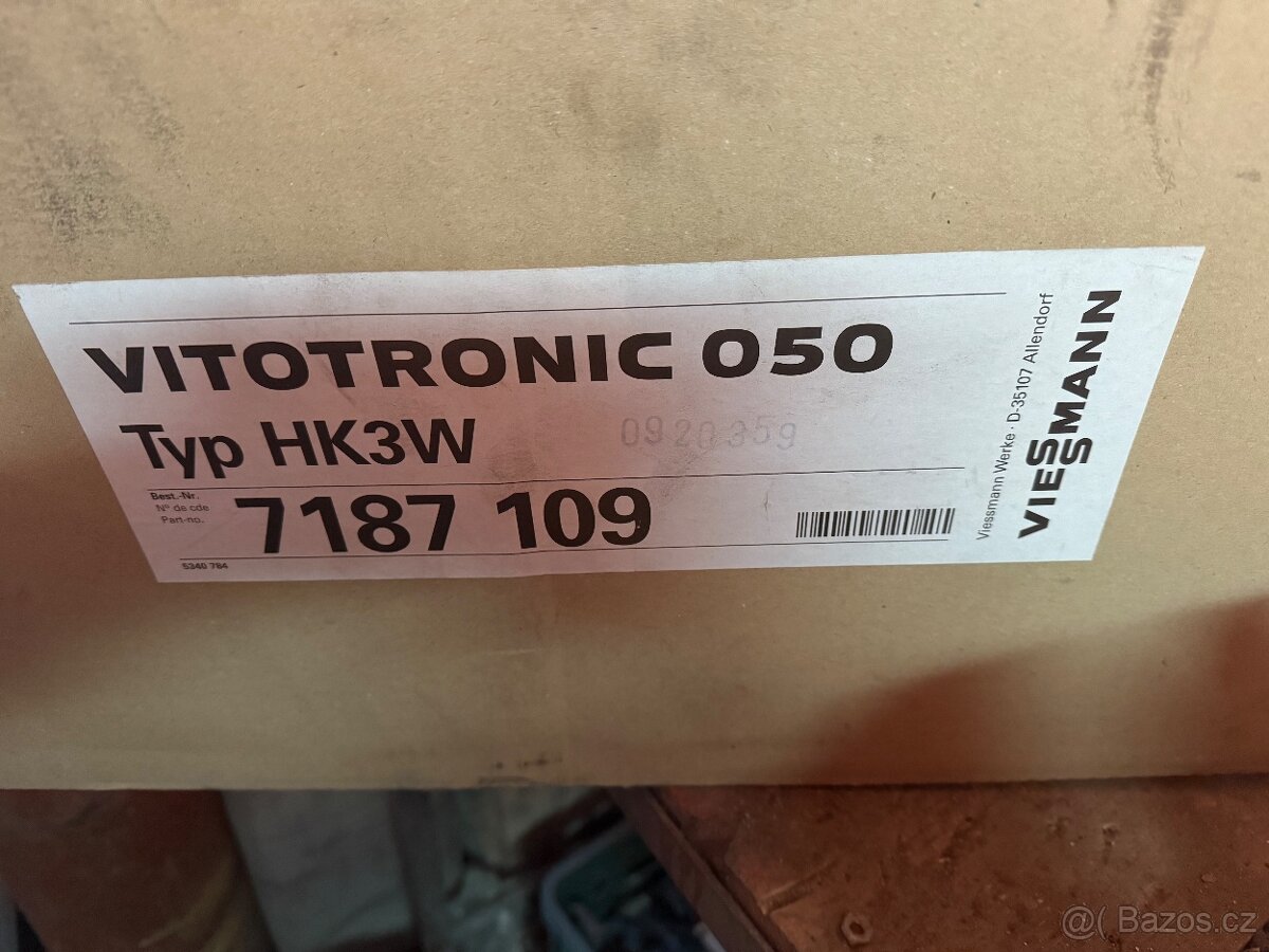 Viessmann 7187109 Vitotronic 050 HK3W NOVÝ - 3