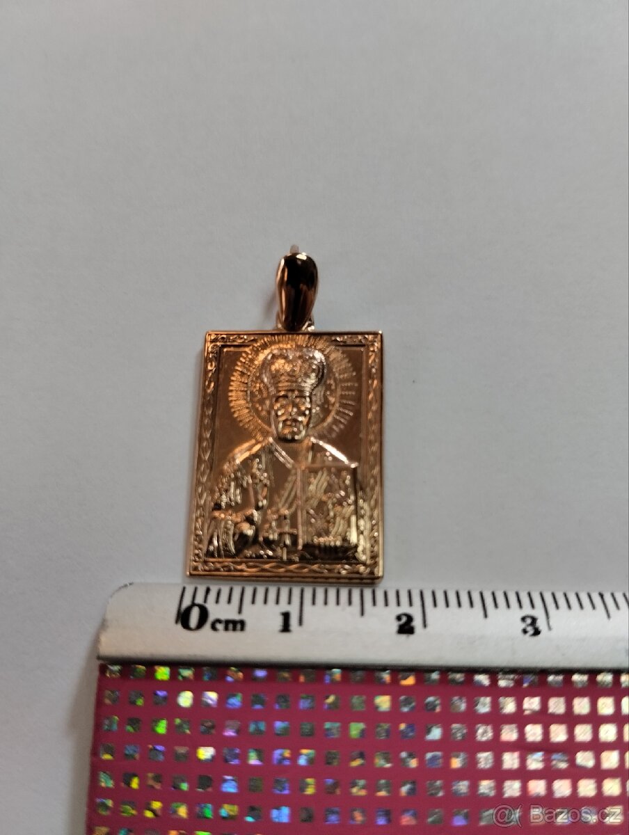 Zlatý přívěsek - 3