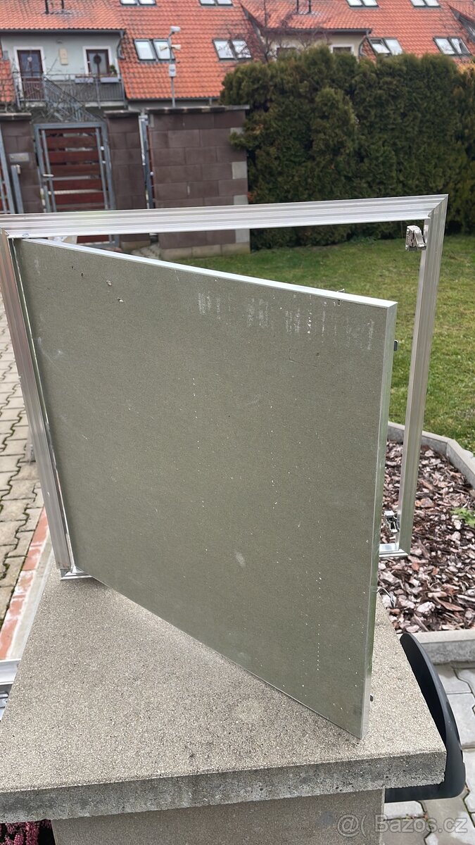 Revizní dvířka do sdk - 3