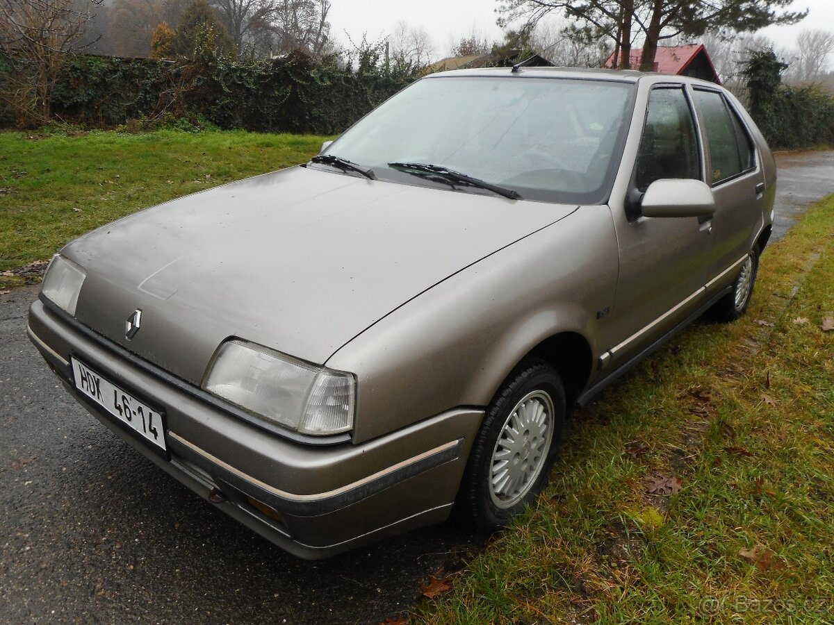 Renault 19 I světle hnědá metalíza - 3