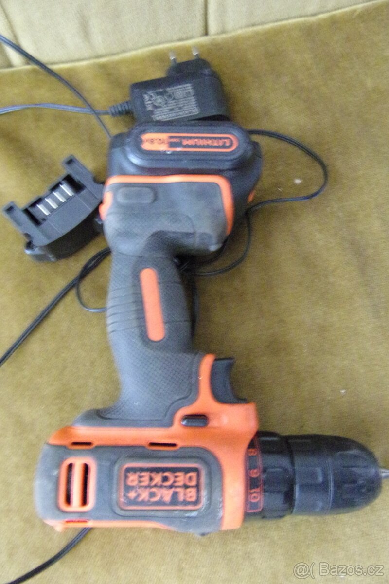 Aku šroubovák BLACH+DECKER BDCDD12 - 3