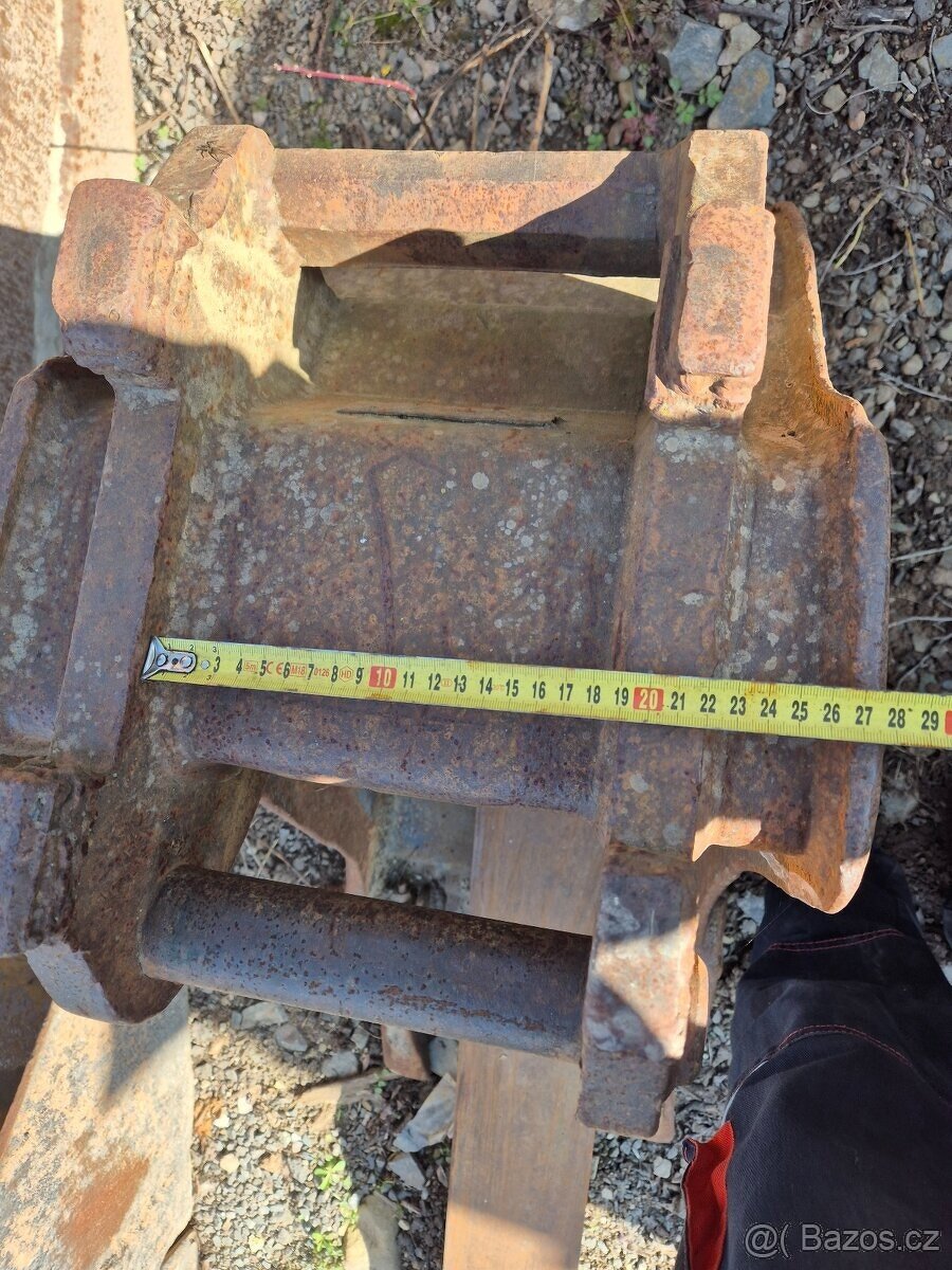 Podkopová zubová lopata Takeuchi - 3