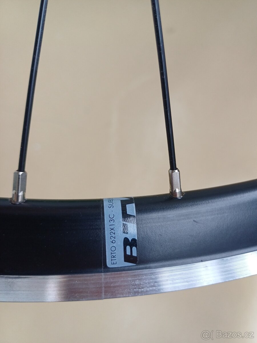 zadní kolo flip flop + pastorek - 3