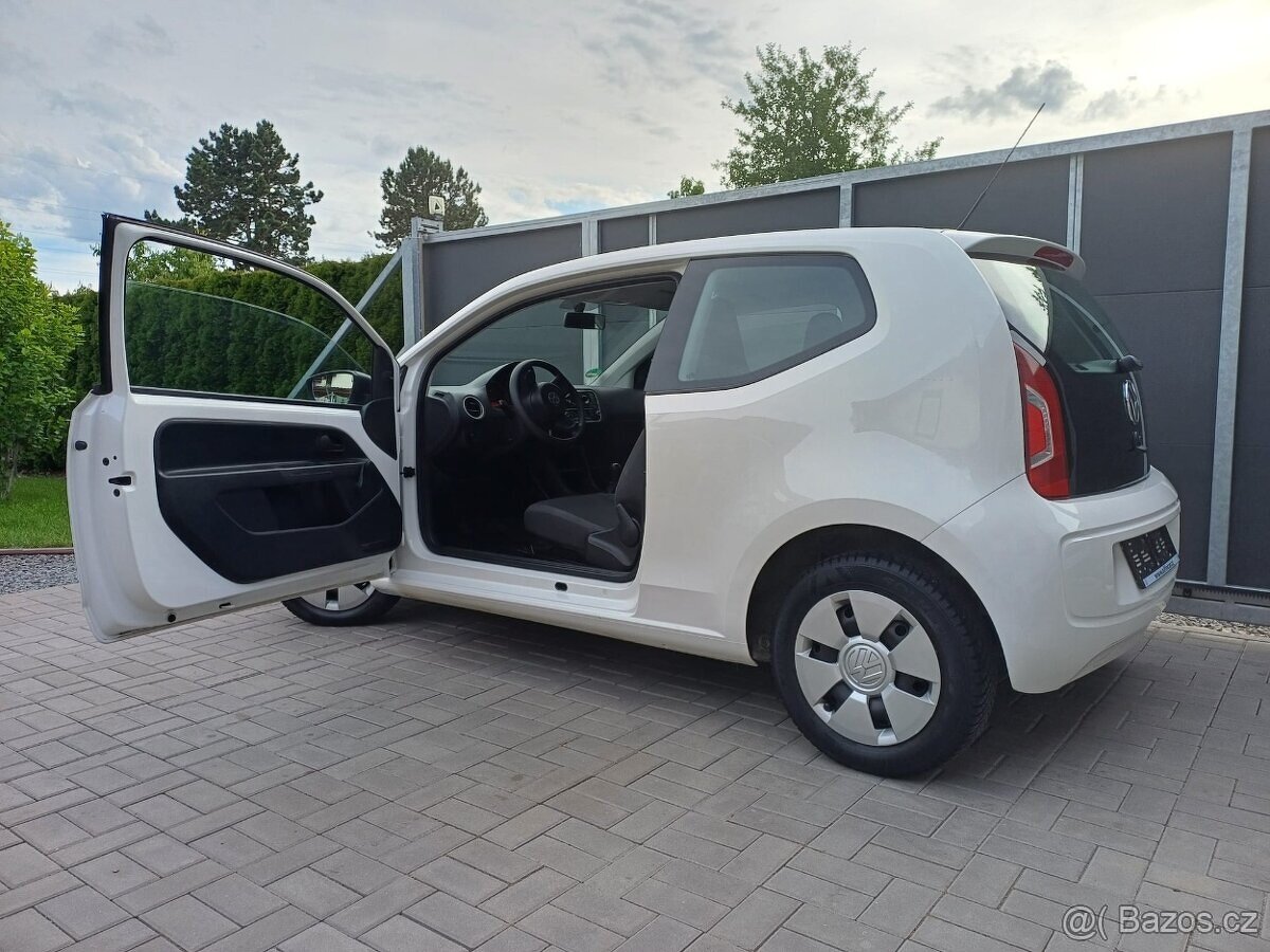 Volkswagen Up 1.0Mpi Klima - 3
