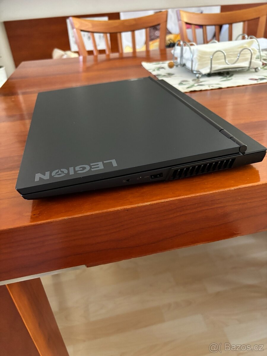 Lenovo Legion 5 / RTX 3060 / 16GB RAM - 3